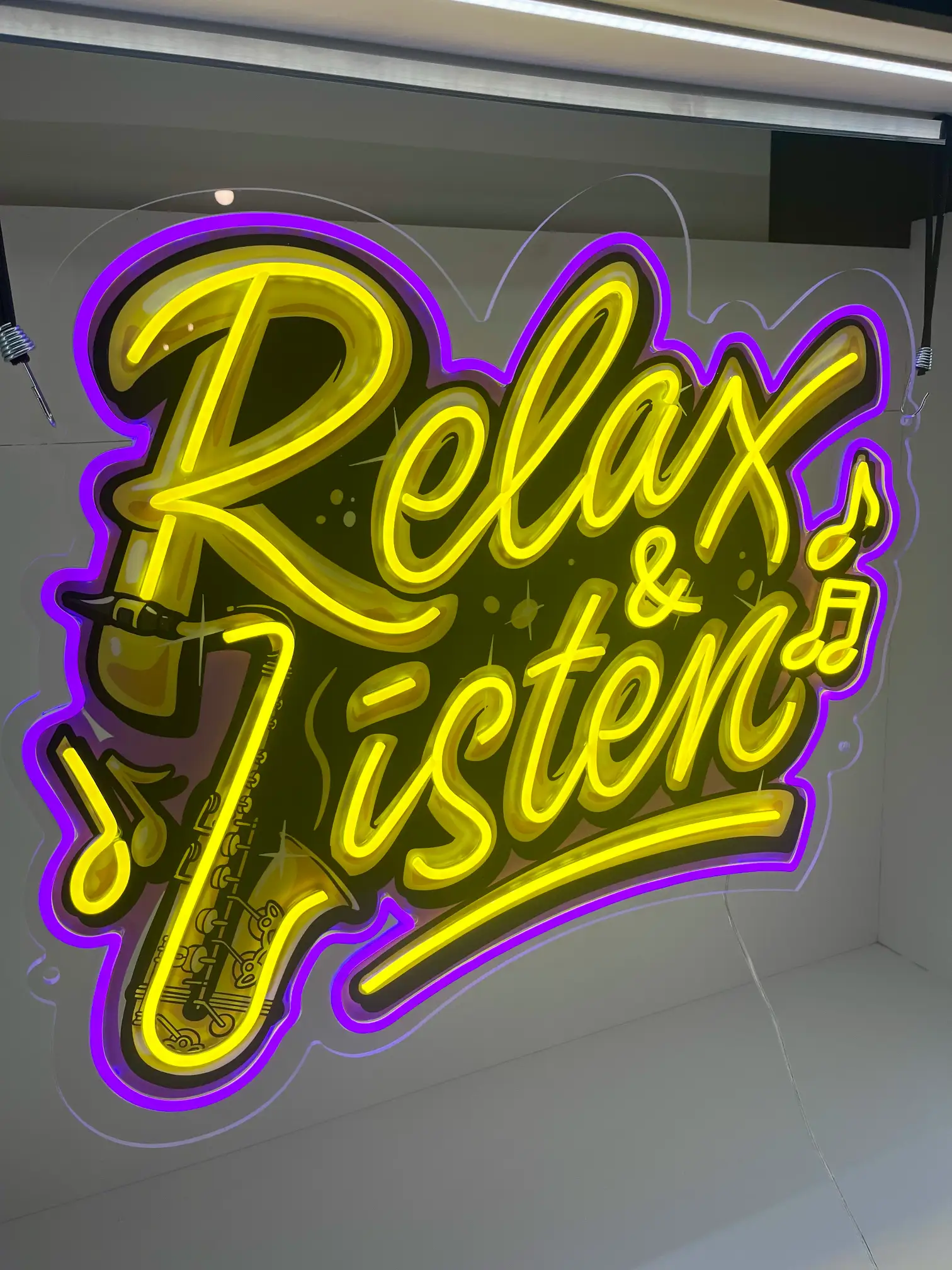 NEON LED MUZYKA - RELAX AND LISTEN